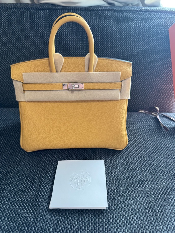 HERMES 25 トゴ パイユ2026年製【箱】（ブランドバッグ）の商品画像 - 査定依頼日：2026年7月20日 - 最高査定価格：3,120,000円