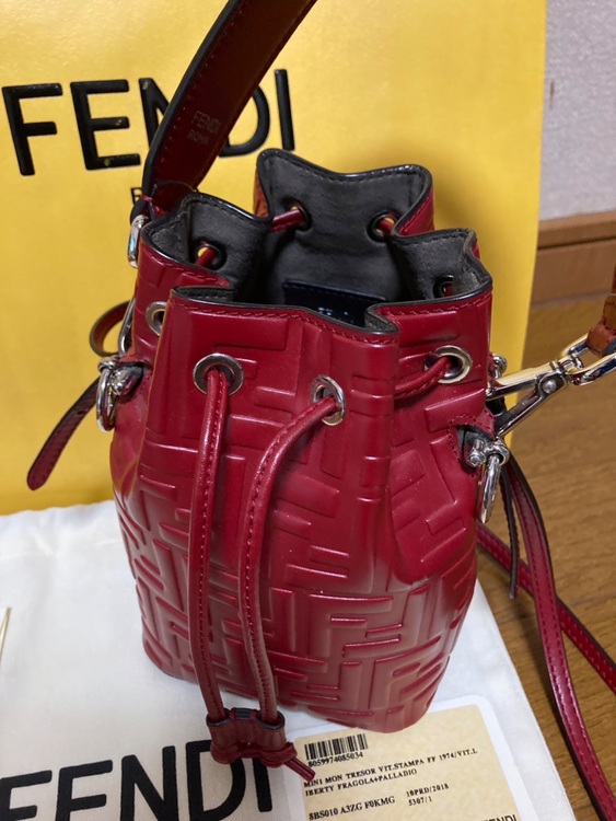 フェンディ  （ブランドバッグ）の商品画像 - 査定依頼日：2025年11月29日 - 最高査定価格：85,000円