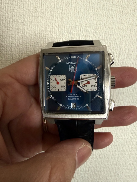 タグホイヤー モナコ CAW211（高級時計）の商品画像 - 査定依頼日：2026年1月17日 - 最高査定価格：465,000円