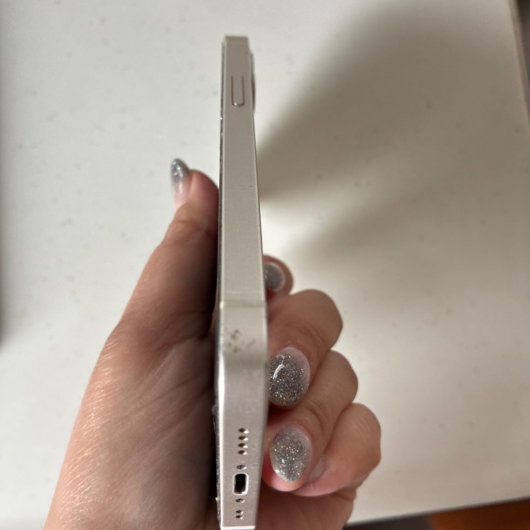 iPhone12mini（スマホ）の商品画像 - 査定依頼日：2026年7月7日 - 最高査定価格：18,000円
