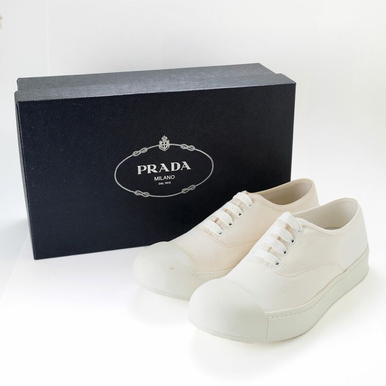 プラダ  （ブランドバッグ）の商品画像 - 査定依頼日：2025年5月1日 - 最高査定価格：41,000円