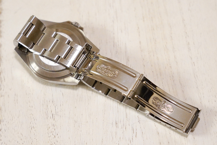 ロレックス エクスプローラー 16570（高級時計）の商品画像 - 査定依頼日：2026年4月10日 - 最高査定価格：1,300,000円