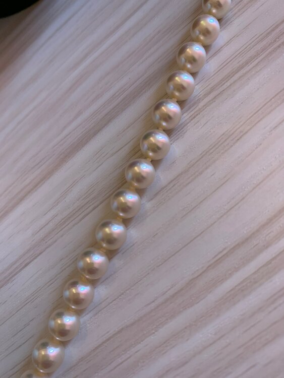 パールネックレス　イニシャルM入り（宝石）の商品画像 - 査定依頼日：2025年3月8日 - 最高査定価格：100,000円