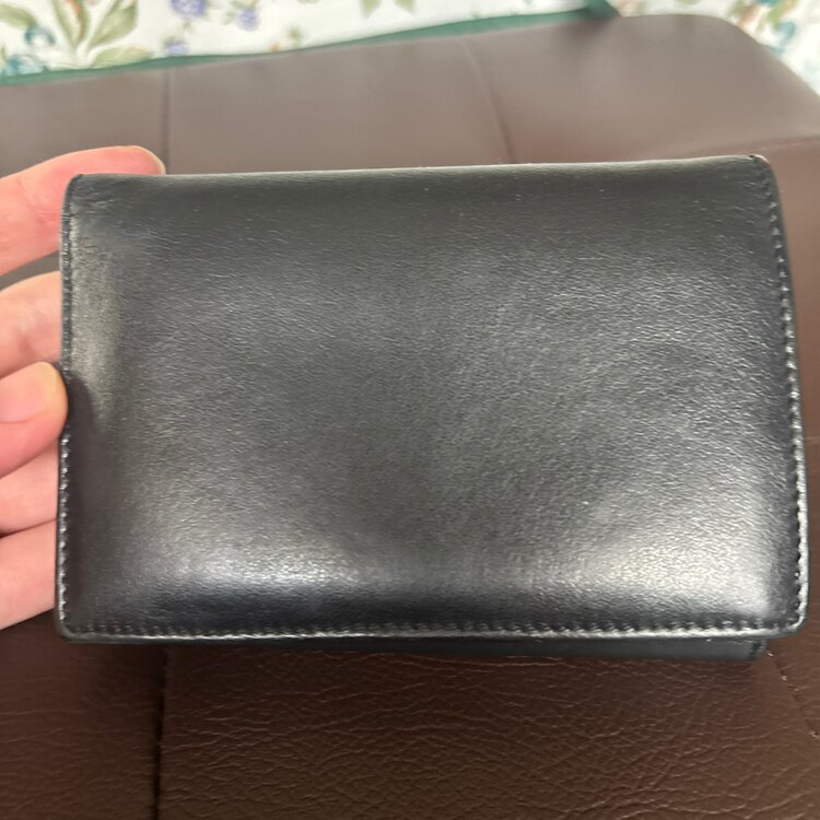 フェンディ  （ブランドバッグ）の商品画像 - 査定依頼日：2025年4月20日 - 最高査定価格：20,000円