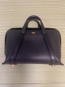 フェラガモ  （ブランドバッグ）の商品画像 - 査定依頼日：2025年6月18日 - 最高査定価格：100,000円