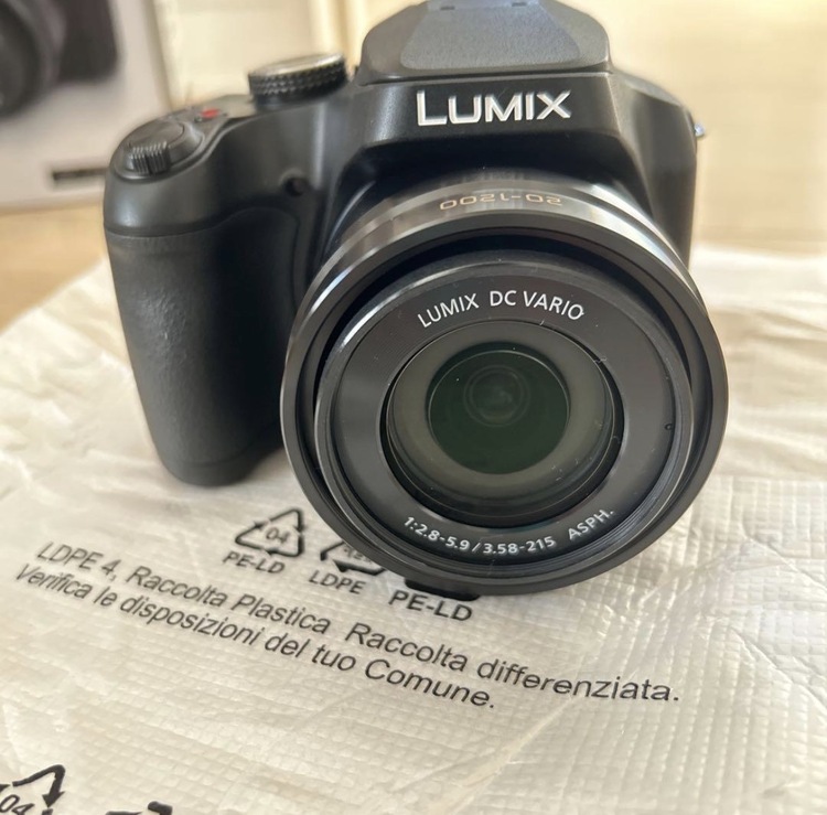 LUMIX DC-FZ85D（カメラ）の商品画像 - 査定依頼日：2026年1月20日 - 最高査定価格：22,000円
