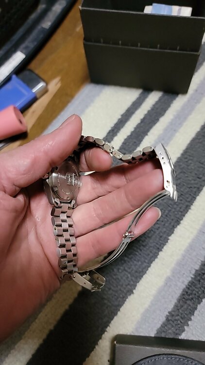 タグホイヤー その他 WK1312　2000しり（高級時計）の商品画像 - 査定依頼日：2026年1月25日 - 最高査定価格：42,000円