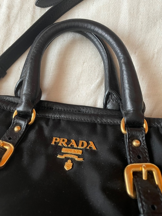 1BG625 GLACÉ CALF BALTICO（ブランドバッグ）の商品画像 - 査定依頼日：2026年9月11日 - 最高査定価格：20,000円