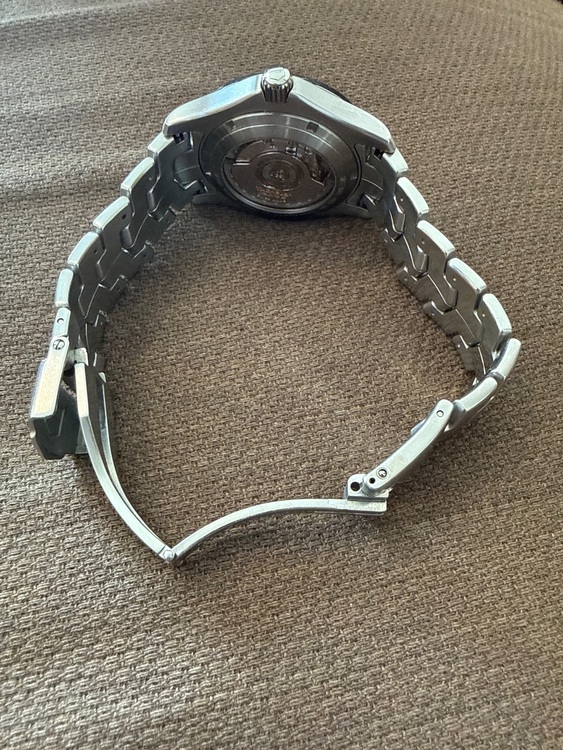 タグホイヤー リンク wjf211（高級時計）の商品画像 - 査定依頼日：2025年11月3日 - 最高査定価格：115,000円