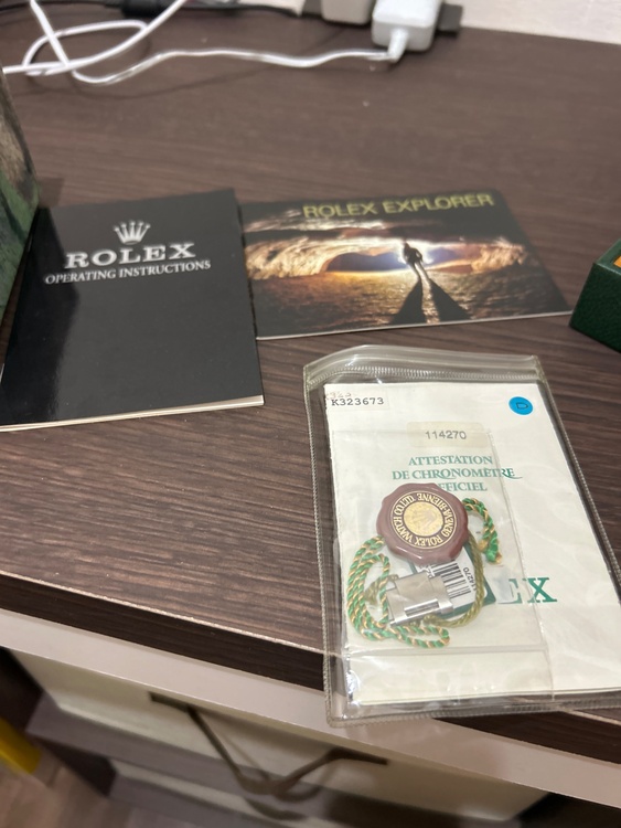 ロレックス エクスプローラー 11427（高級時計）の商品画像 - 査定依頼日：2026年2月26日 - 最高査定価格：930,000円