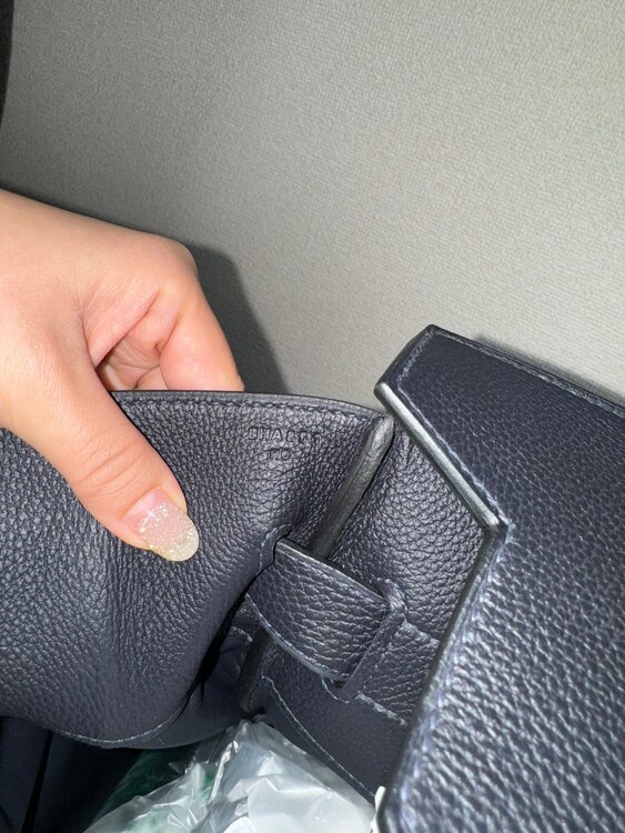 エルメス オータクロア 50 マルチポケット（ブランドバッグ）の商品画像 - 査定依頼日：2025年1月28日 - 最高査定価格：999,999,999円