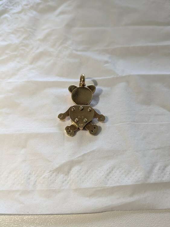 ポメラートくまペンダントトップ１８金（金・貴金属）の商品画像 - 査定依頼日：2025年5月15日 - 最高査定価格：200,000円