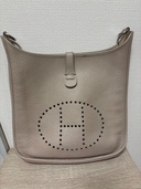 J刻印（ブランドバッグ）の商品画像 - 査定依頼日：2026年8月1日 - 最高査定価格：300,000円