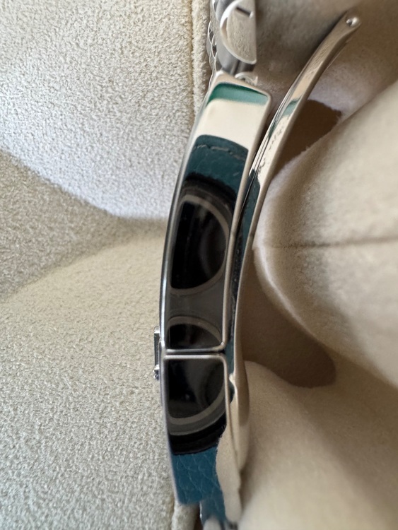 ロレックス GMTマスター （高級時計）の商品画像 - 査定依頼日：2025年6月8日 - 最高査定価格：2,900,000円