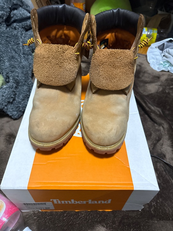 ティンバーランド6インチ プレミアム（古着・ファッション）の商品画像 - 査定依頼日：2026年1月20日 - 最高査定価格：100,000円