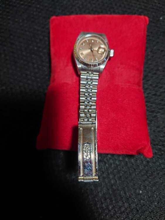 ロレックス デイトジャスト レディース  79174 ぴん（高級時計）の商品画像 - 査定依頼日：2025年3月9日 - 最高査定価格：580,000円