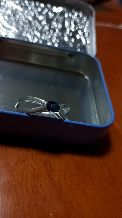 サファイア0.677カラットの石が付いています。（金・貴金属）の商品画像 - 査定依頼日：2025年11月19日 - 最高査定価格：50,000円