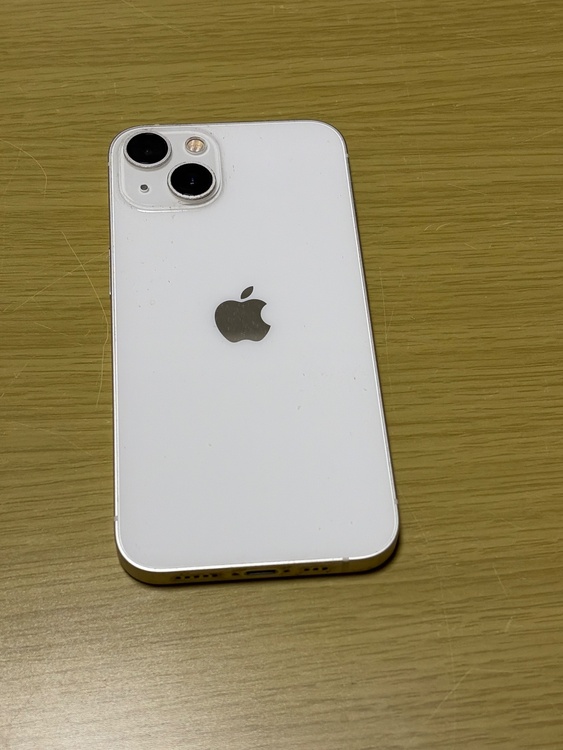 iPhone iPhone 13 256GB docomo（スマホ）の商品画像 - 査定依頼日：2026年9月1日 - 最高査定価格：42,500円
