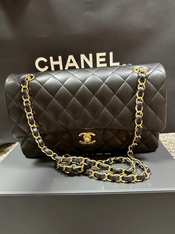 CHANELマトラッセ（ブランドバッグ）の商品画像 - 査定依頼日：2025年10月9日 - 最高査定価格：800,000円