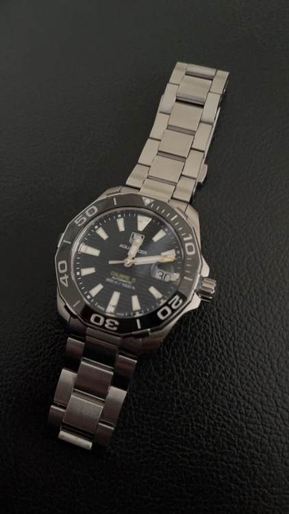 タグホイヤー アクアレーサー タWAY211A.BA0928（高級時計）の商品画像 - 査定依頼日：2026年1月5日 - 最高査定価格：180,000円