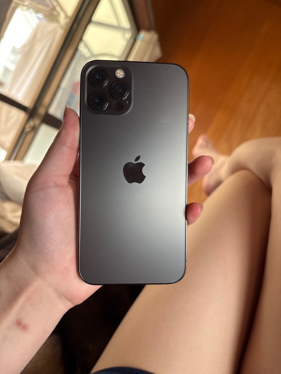 iPhone iPhone 12 Pro 128GB SIMフリー（スマホ）の商品画像 - 査定依頼日：2026年6月9日 - 最高査定価格：10,000円