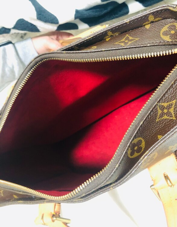 ルイヴィトン　モノグラム　ミュルティプリシテ（ブランドバッグ）の商品画像 - 査定依頼日：2025年2月7日 - 最高査定価格：140,000円