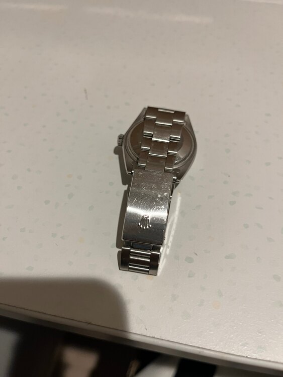 オイスターパーペチュアル（高級時計）の商品画像 - 査定依頼日：2025年2月13日 - 最高査定価格：400,000円