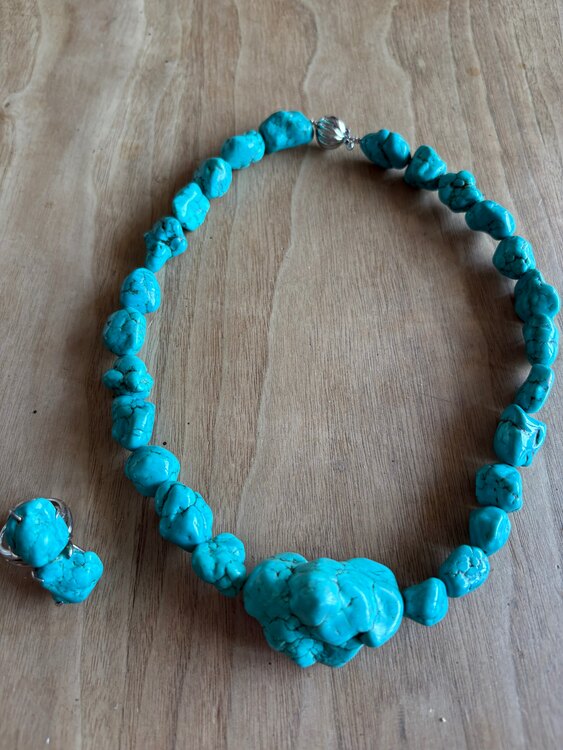 ターコイズネックレスセット（宝石）の商品画像 - 査定依頼日：2025年5月26日 - 最高査定価格：500円