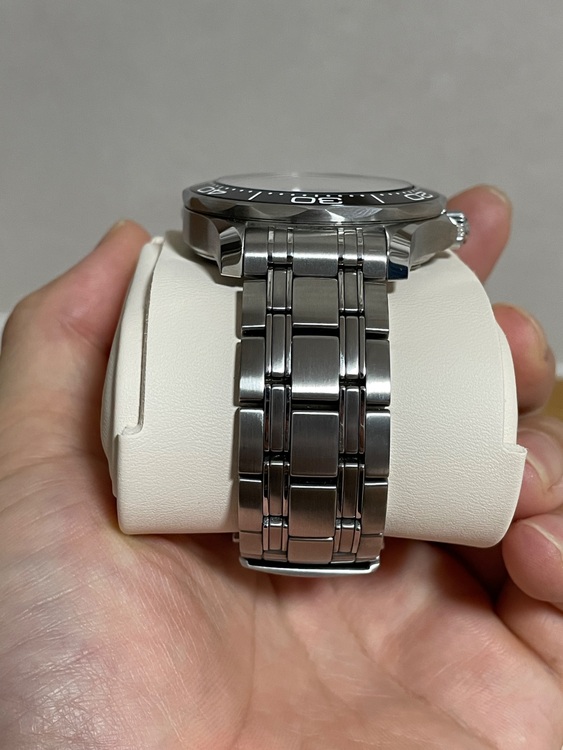 ダイバー300m ブラック（高級時計）の商品画像 - 査定依頼日：2025年9月10日 - 最高査定価格：620,000円