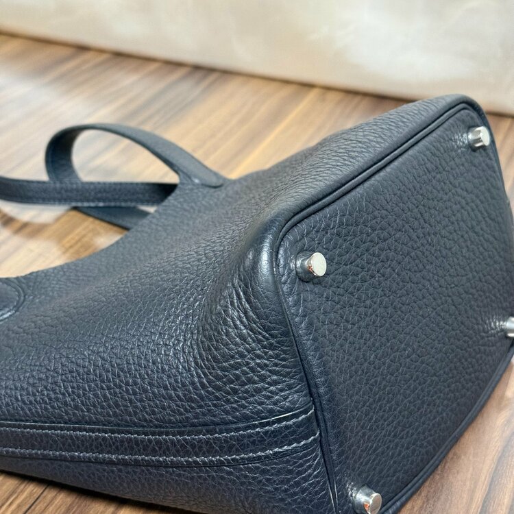 ピコタンPM ブラック（ブランドバッグ）の商品画像 - 査定依頼日：2026年1月30日 - 最高査定価格：330,000円