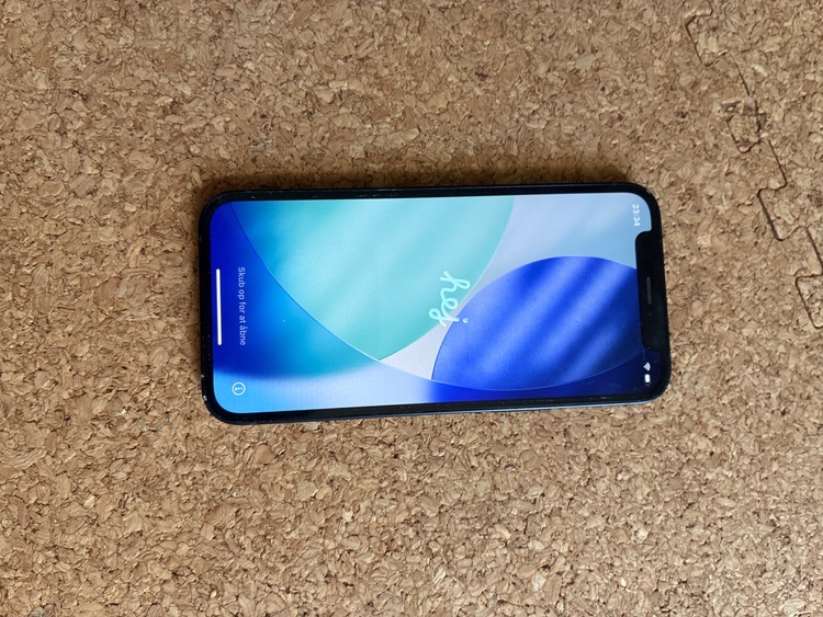 iPhone iPhone 12 mini 128GB SIMフリー（スマホ）の商品画像 - 査定依頼日：2026年10月3日 - 最高査定価格：18,000円