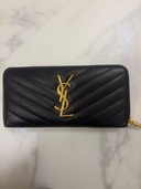 イブサンローラン  （ブランドバッグ）の商品画像 - 査定依頼日：2026年2月7日 - 最高査定価格：31,000円