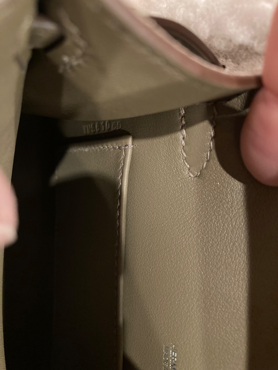 ミニケリー　テディ（ブランドバッグ）の商品画像 - 査定依頼日：2025年6月14日 - 最高査定価格：6,000,000円