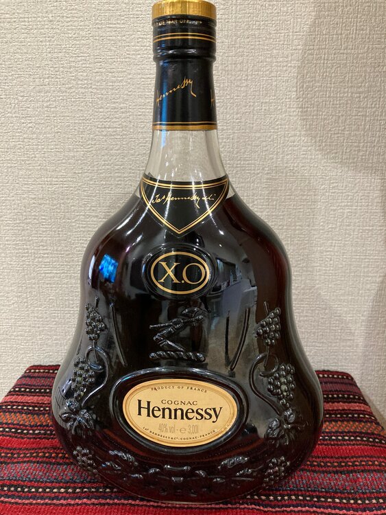 ヘネシーXO（お酒）の商品画像 - 査定依頼日：2025年5月6日 - 最高査定価格：105,000円