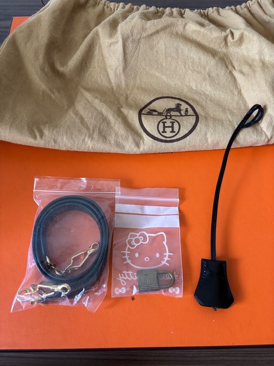 ケリー（ブランドバッグ）の商品画像 - 査定依頼日：2025年7月12日 - 最高査定価格：1,300,000円