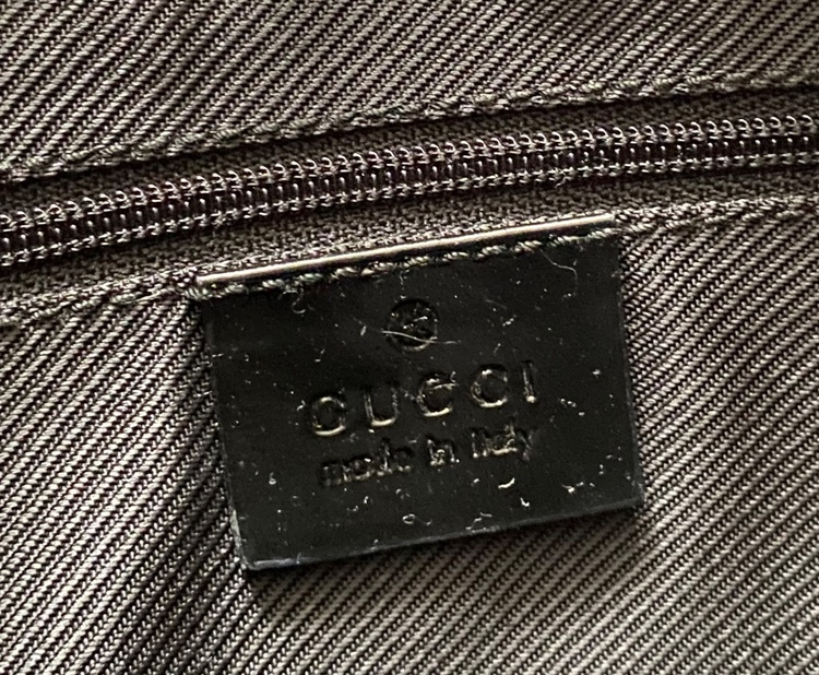 ショルダーバッグ（ブランドバッグ）の商品画像 - 査定依頼日：2026年2月22日 - 最高査定価格：40,000円