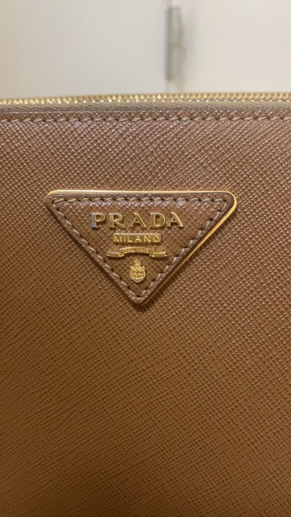 プラダ  （ブランドバッグ）の商品画像 - 査定依頼日：2025年8月17日 - 最高査定価格：110,000円