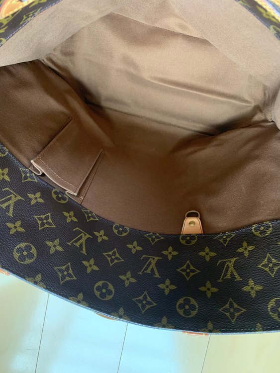 ルイヴィトン（ブランドバッグ）の商品画像 - 査定依頼日：2022年11月1日 - 最高査定価格：50,000円