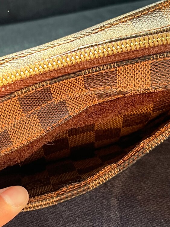 N51994 ジェロニモス　中期（ブランドバッグ）の商品画像 - 査定依頼日：2025年2月24日 - 最高査定価格：70,000円