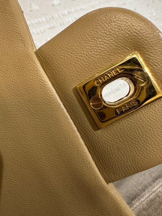 シャネル マトラッセ （ブランドバッグ）の商品画像 - 査定依頼日：2025年3月3日 - 最高査定価格：400,000円