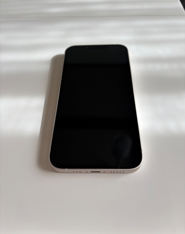 iPhone14（スマホ）の商品画像 - 査定依頼日：2026年1月12日 - 最高査定価格：50,000円