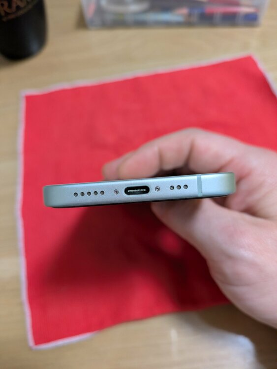 MTMM3J/A（スマホ）の商品画像 - 査定依頼日：2026年2月25日 - 最高査定価格：63,000円