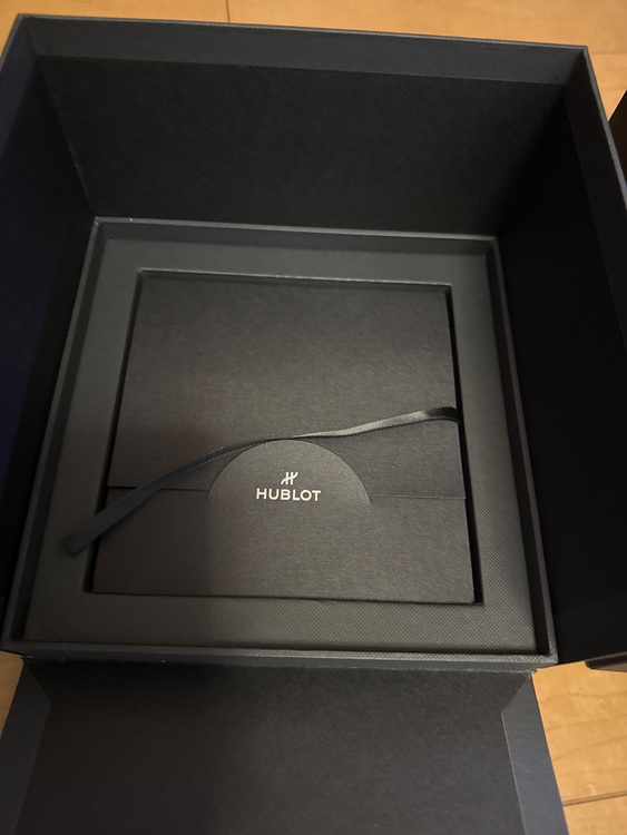 ウブロ クラシックフュージョン 517NX0170.LR（高級時計）の商品画像 - 査定依頼日：2025年9月17日 - 最高査定価格：1,100,000円