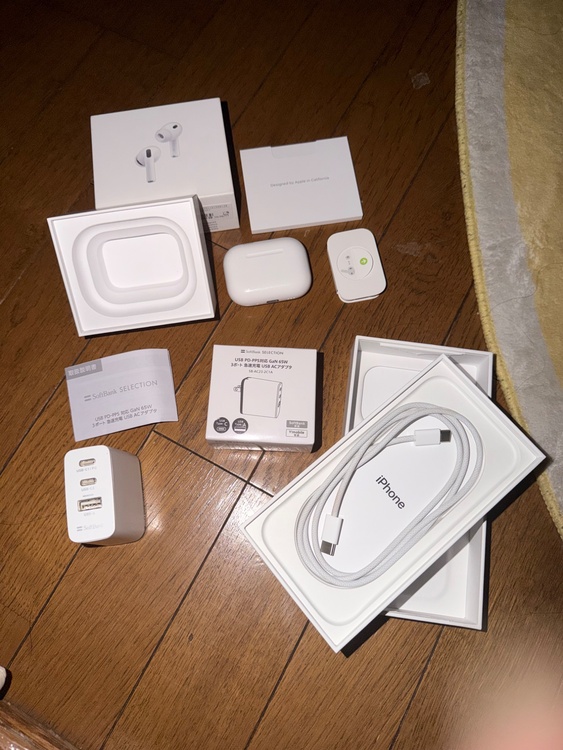 AirPodspro3、USB PD-PPS対応 GaN 65W3サポート 急速充電 USB ACアダプタ、USB-Cケーブル（家電）の商品画像 - 査定依頼日：2026年8月29日 - 最高査定価格：16,100円