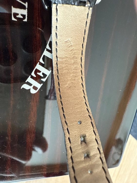 フランクミューラートノウカーベックス（高級時計）の商品画像 - 査定依頼日：2025年9月8日 - 最高査定価格：200,000円