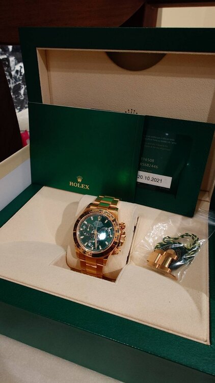 ロレックス デイトナ 11650（高級時計）の商品画像 - 査定依頼日：2025年5月7日 - 最高査定価格：10,000,000円