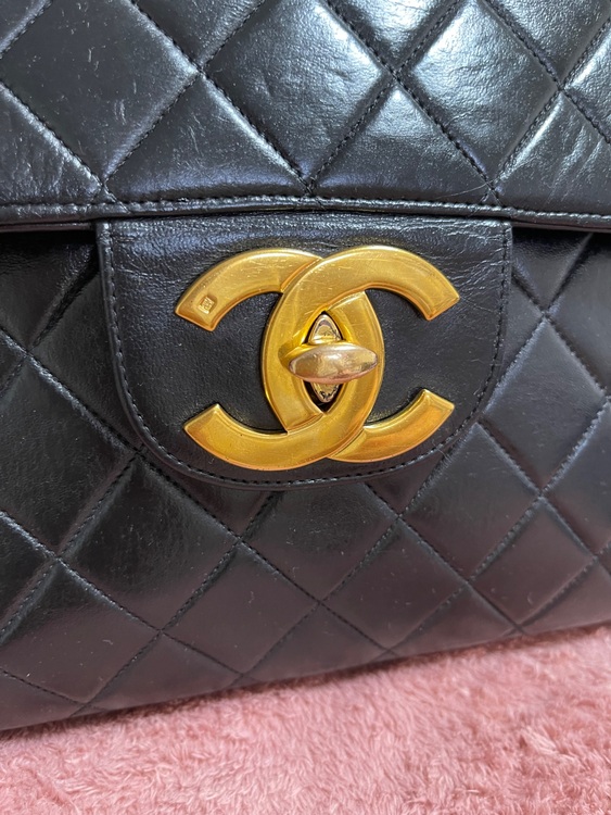 CHANEL デカマトラッセ（ブランドバッグ）の商品画像 - 査定依頼日：2025年8月14日 - 最高査定価格：240,000円