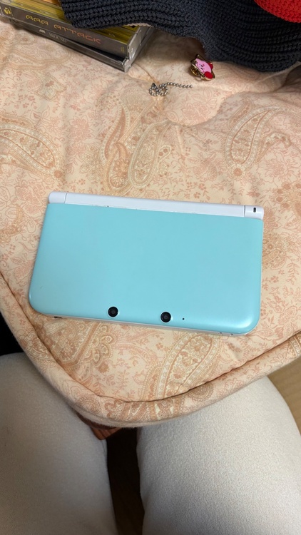 3DS LL（ゲーム機本体・ゲームソフト）の商品画像 - 査定依頼日：2026年2月10日 - 最高査定価格：9,000円
