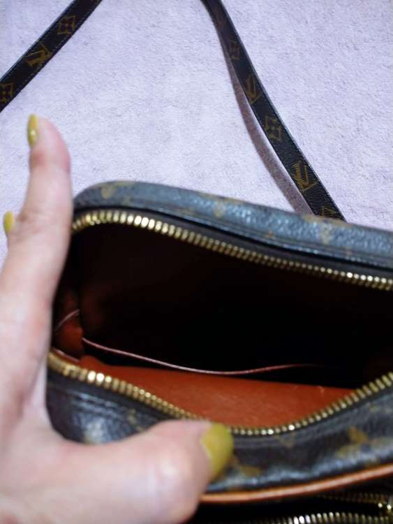 アマゾン（ブランドバッグ）の商品画像 - 査定依頼日：2022年8月23日 - 最高査定価格：25,000円