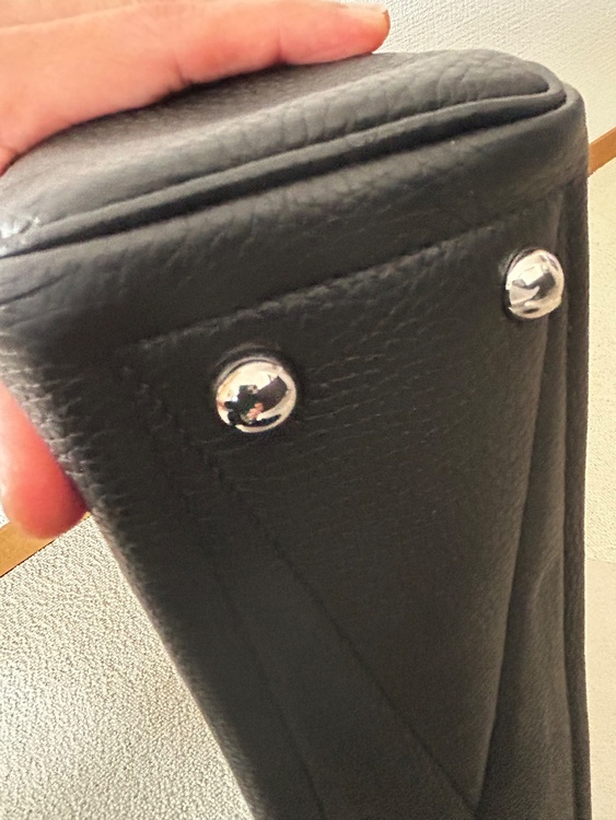 エルメス ヴィクトリア （ブランドバッグ）の商品画像 - 査定依頼日：2026年2月23日 - 最高査定価格：420,000円